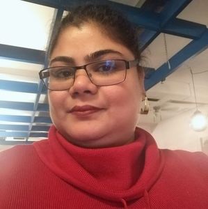 Meet your Posher, Angela